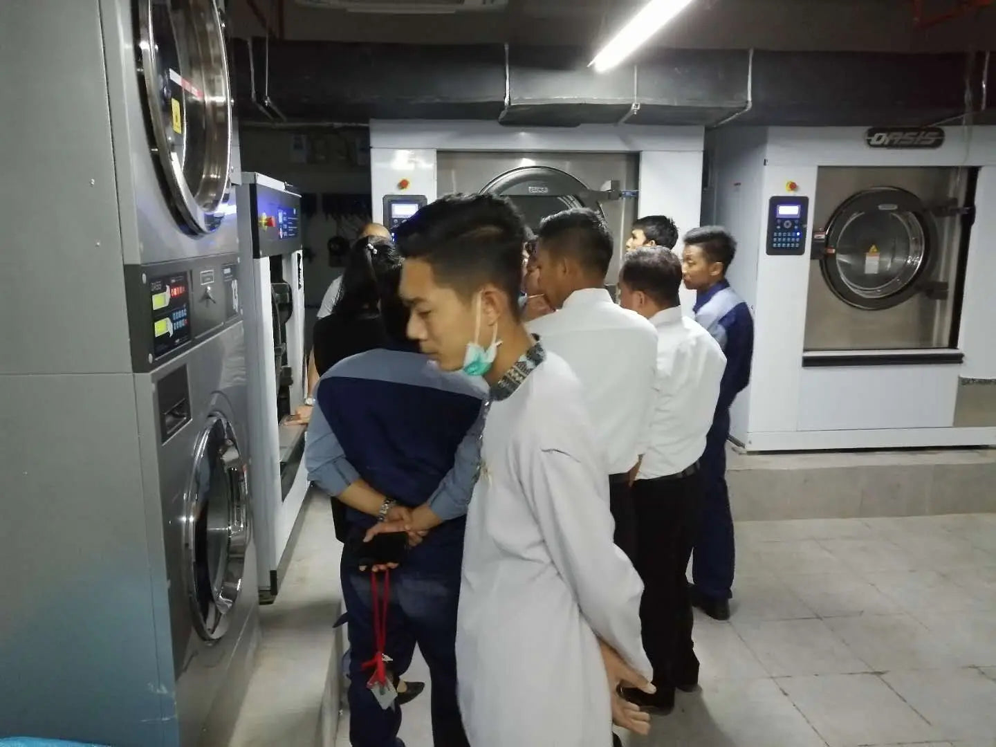 30KG Full-Automatic Washing & Dewatering Machine Hotel Commercial Laundry Machines Equipment For Hospital